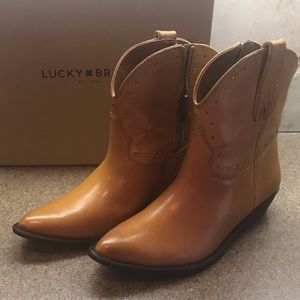 🆕Lucky Brand ChantelX “Mustard” Cowboy Boots